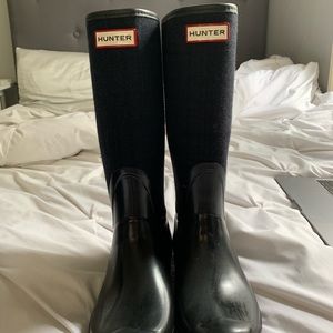 Hunter Boots never worn, bought used.